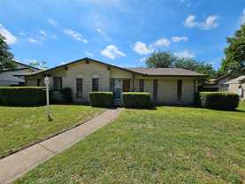 1302 Berkeley Dr - Photo 1 of 1