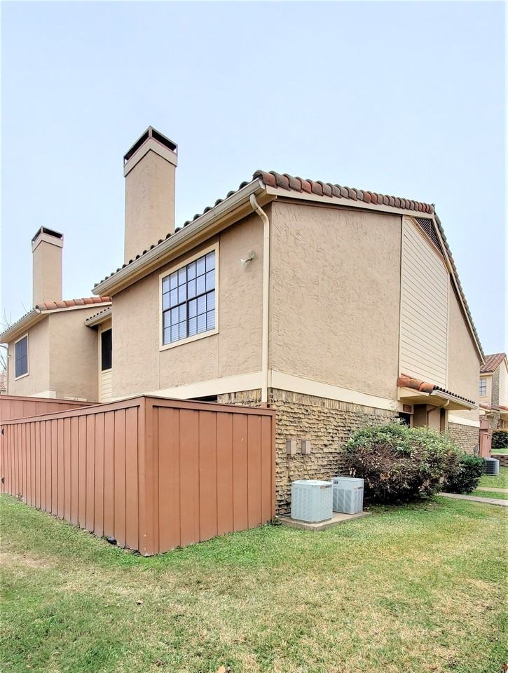 4233 Madera Rd #4
