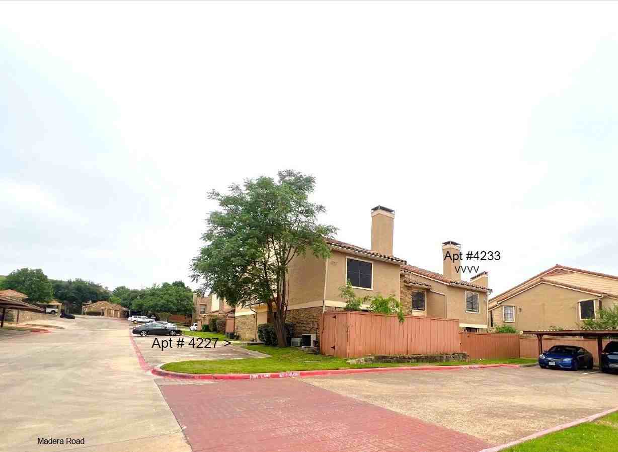 4233 Madera Rd #4 - Photo 4 of 21