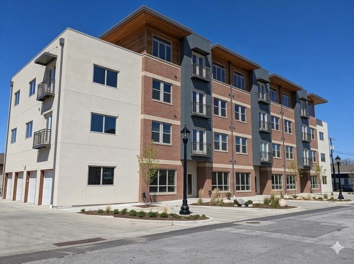 928 Travis Ave #307