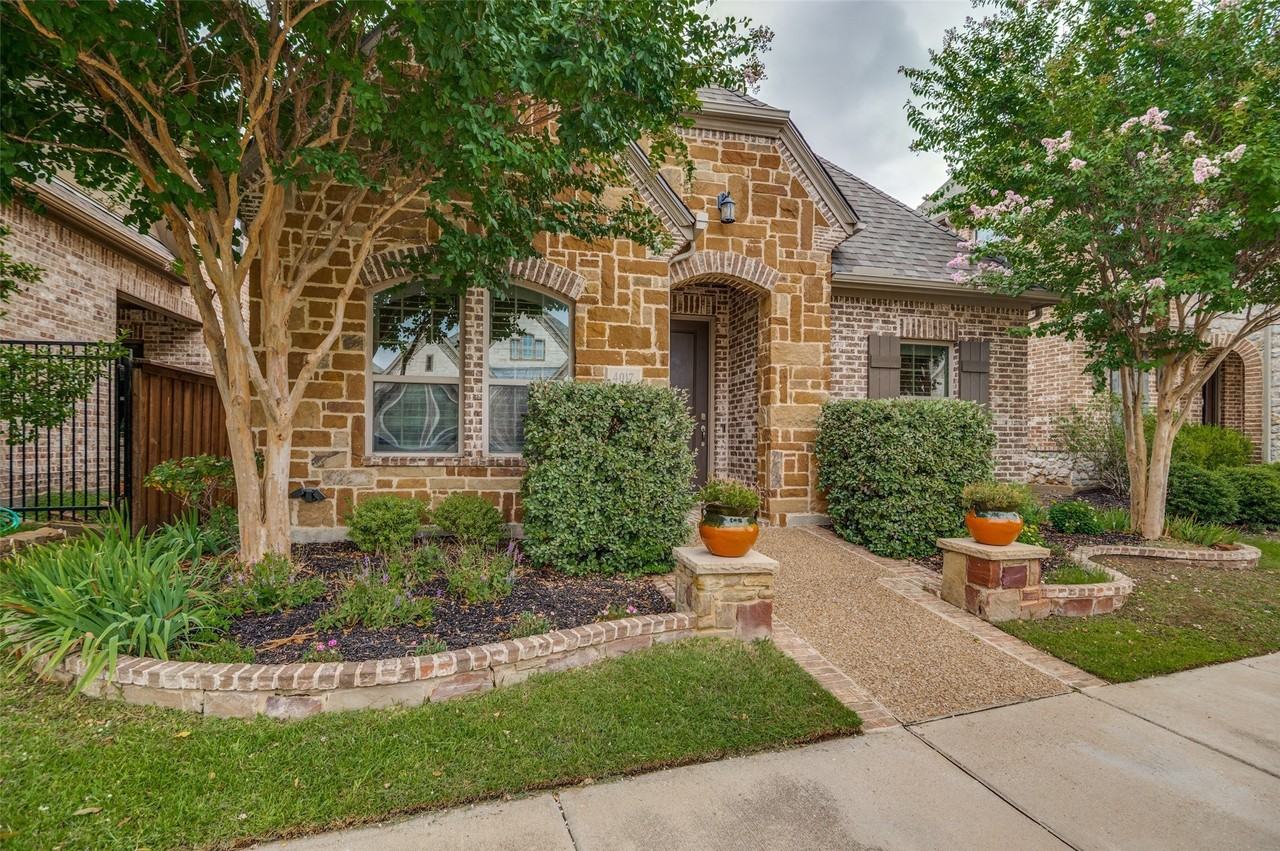 4017 Shady Forge Trl - Photo 2 of 25