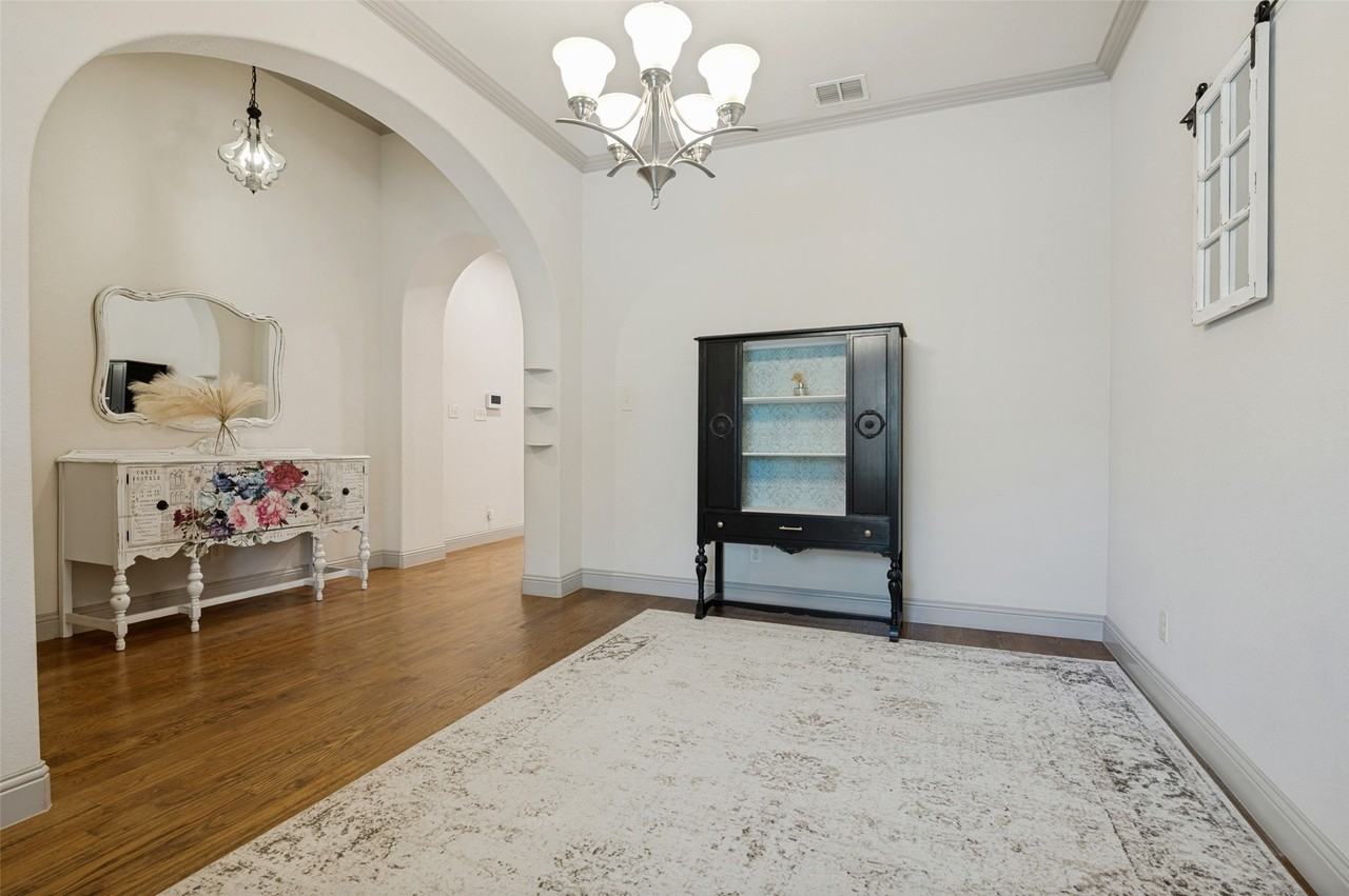 4017 Shady Forge Trl - Photo 3 of 25