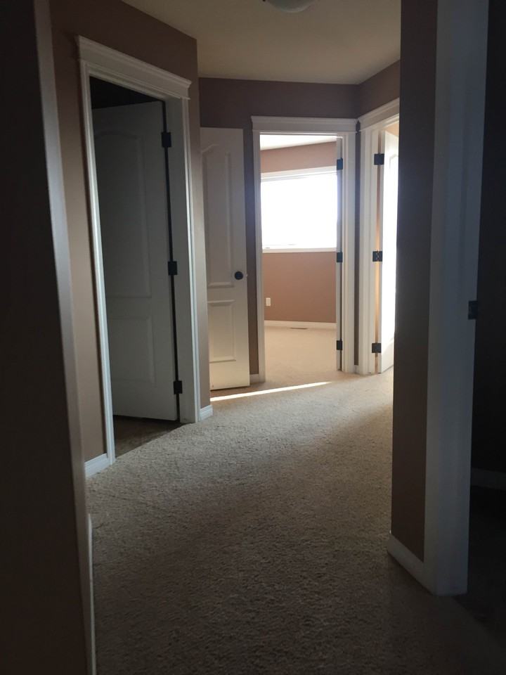 89 Hamptons Way SE - Photo 3 of 9