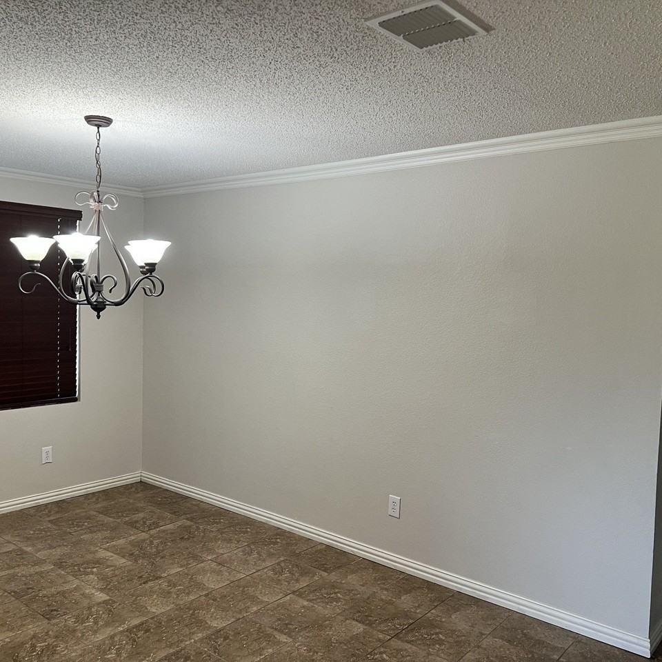 5425 Comanche Wells Dr - Photo 3 of 13