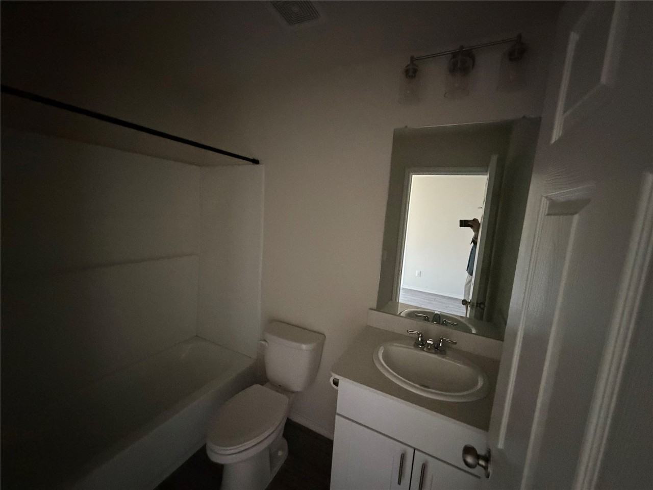 4645 Greyberry Dr - Photo 5 of 17