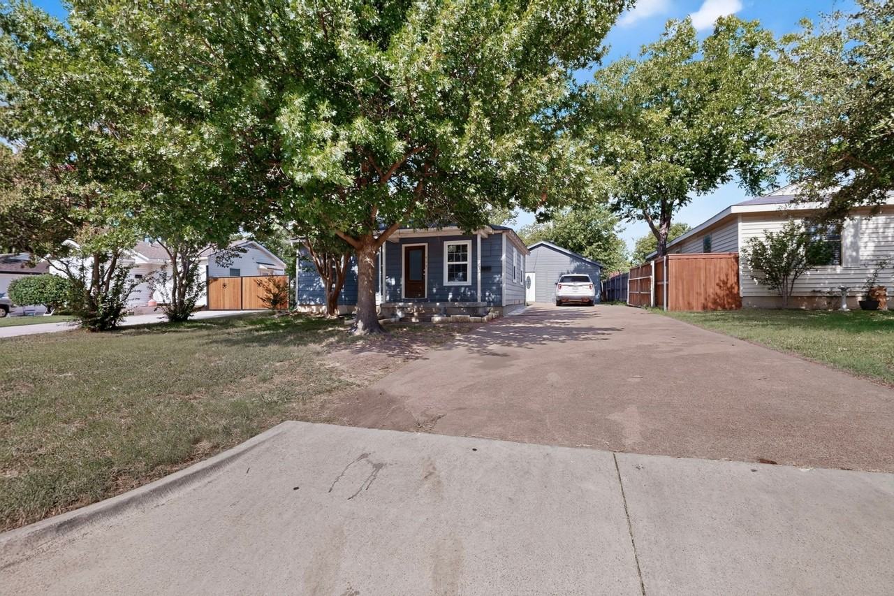 709 Se 2nd St - Photo 4 of 24