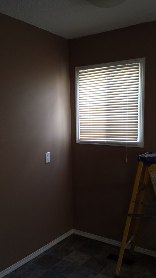 617 Clay Ave SE - Photo 3 of 3