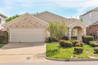 8055 Raleigh Dr - Photo 1 of 1