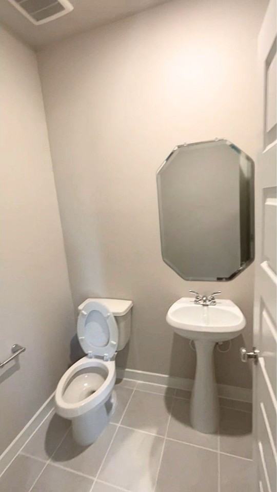 411 Bertney Dr - Photo 7 of 31