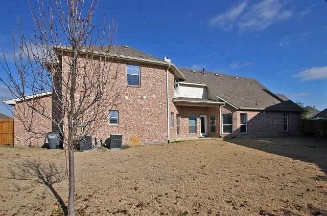 7793 Glasshouse Walk - Photo 4 of 22