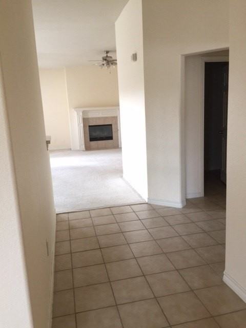 7793 Glasshouse Walk - Photo 5 of 22