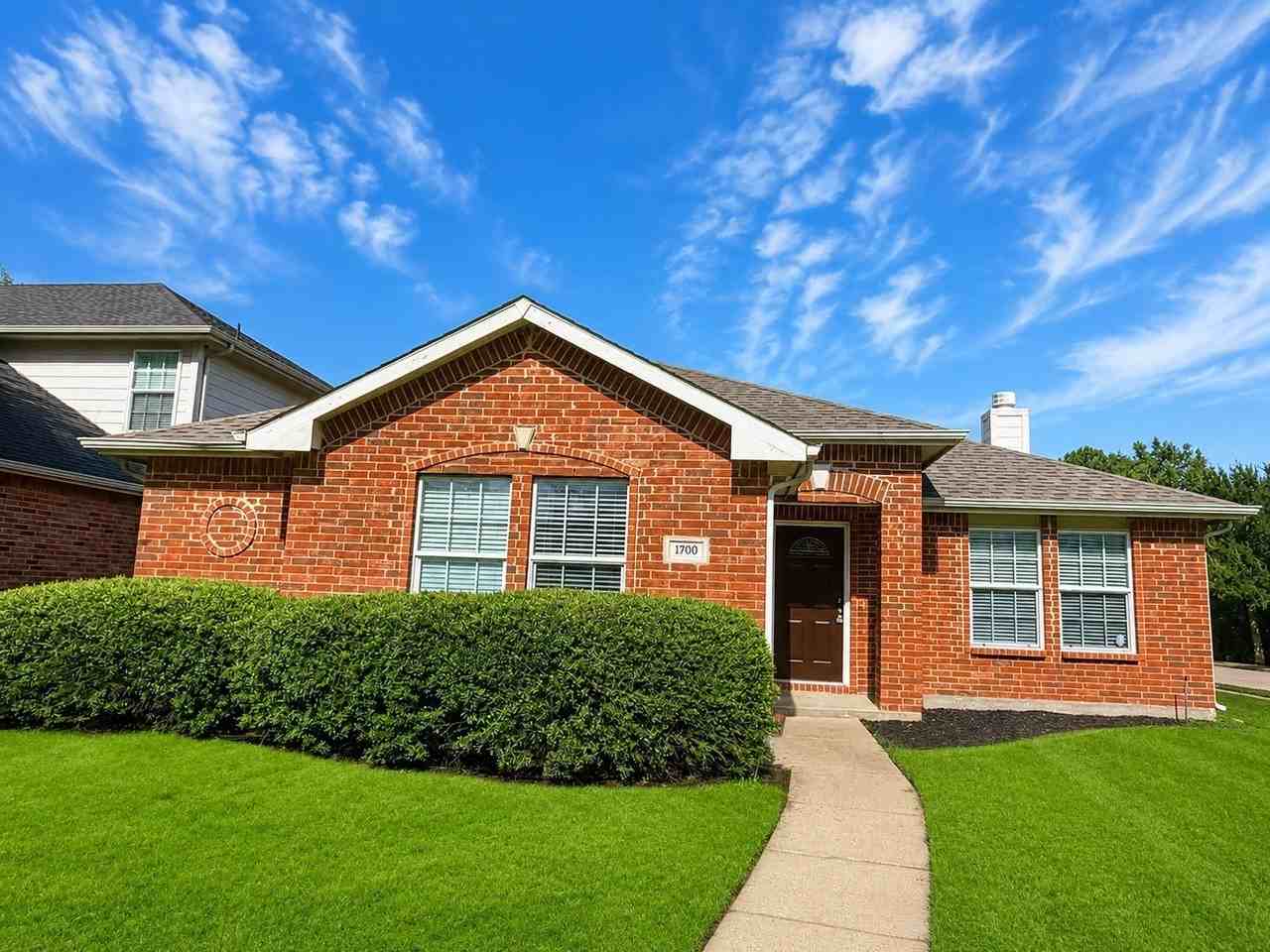 1700 White Rock Ct
