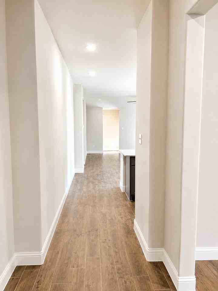 1212 Castiglione Ln - Photo 5 of 18
