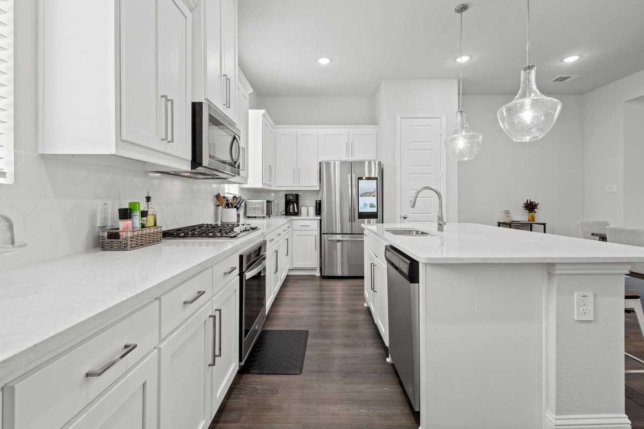 2248 Palomino St - Photo 3 of 20