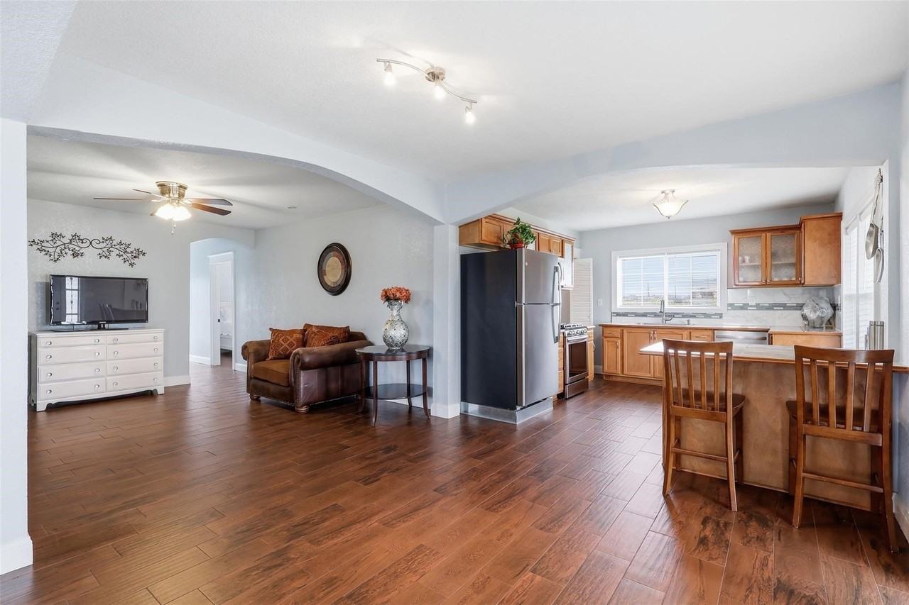 304 County Road 2260 - Photo 7 of 17