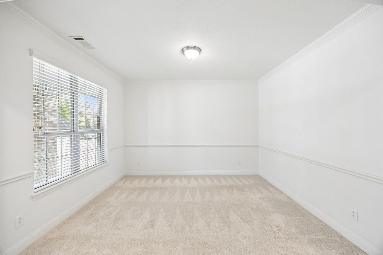 15920 Gladewater Ter - Photo 4 of 38