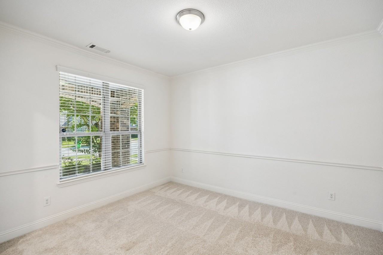 15920 Gladewater Ter - Photo 6 of 38