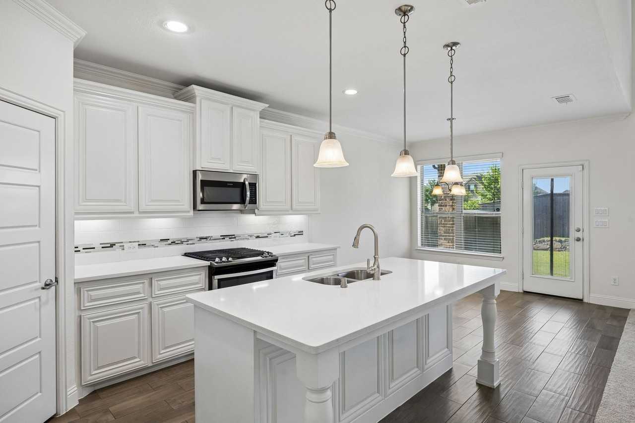 15920 Gladewater Ter - Photo 7 of 38