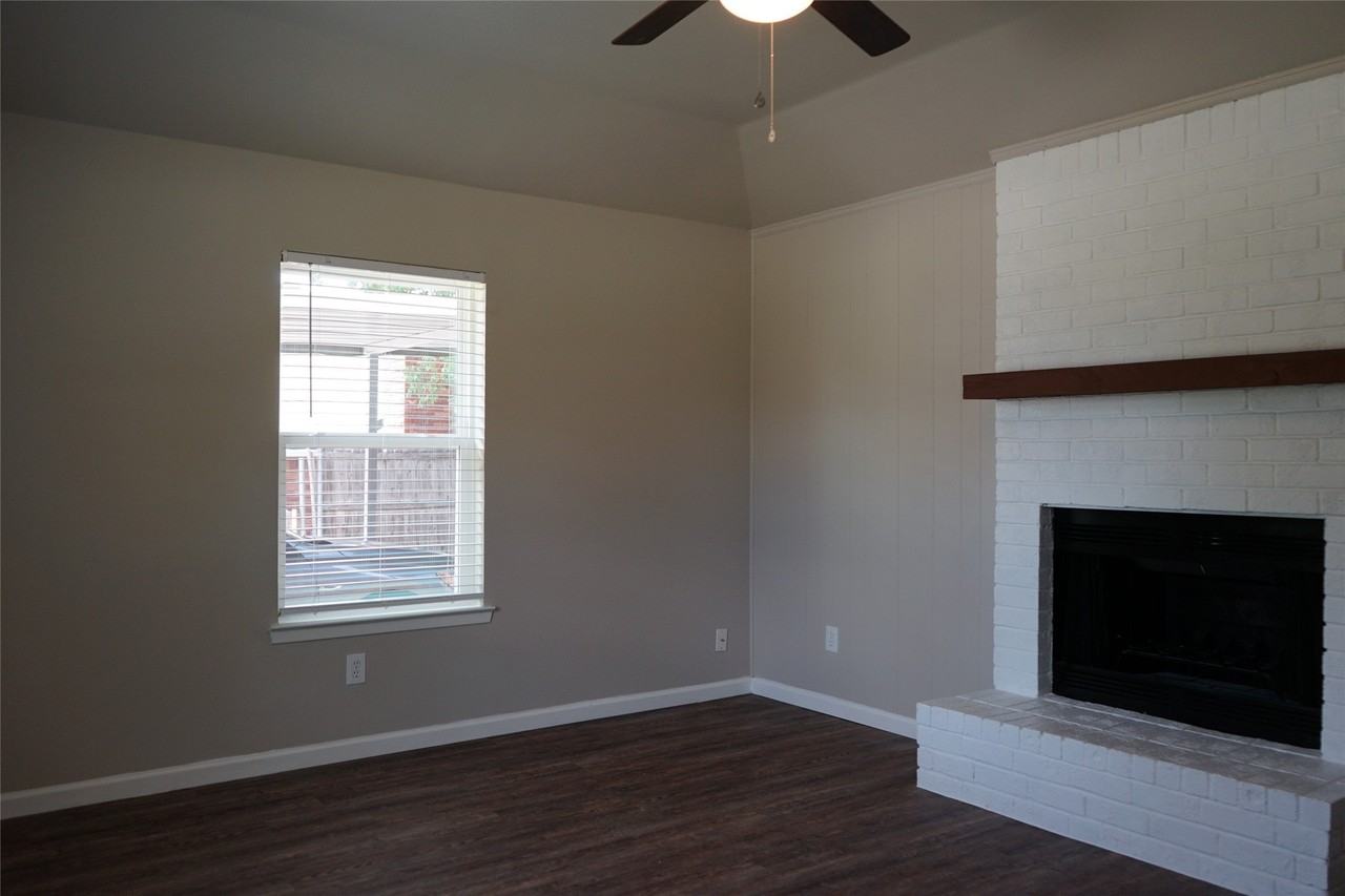 7729 Brandi Pl - Photo 6 of 17