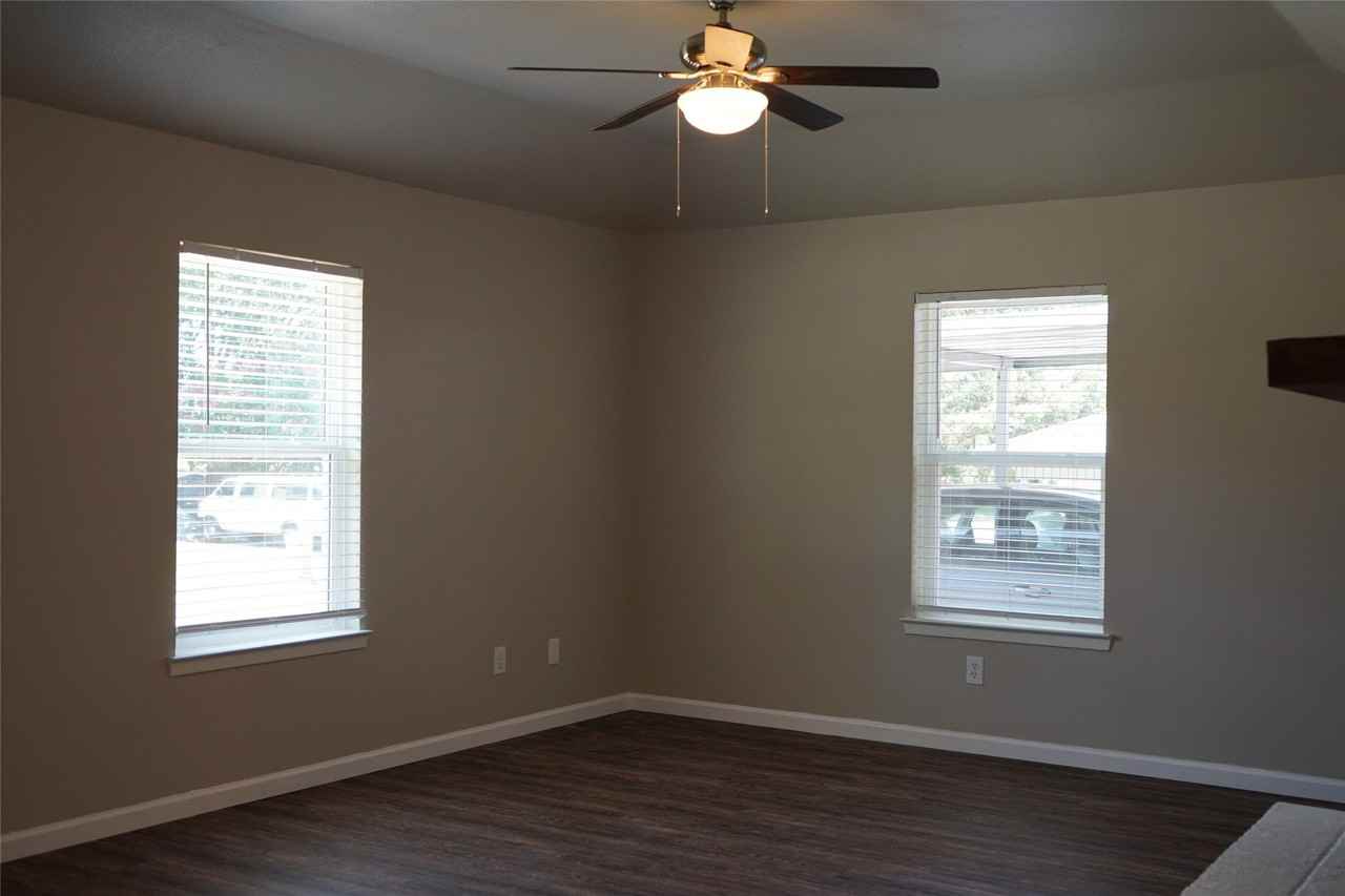 7729 Brandi Pl - Photo 7 of 17