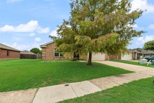 2701 Mockingbird St - Photo 1 of 1