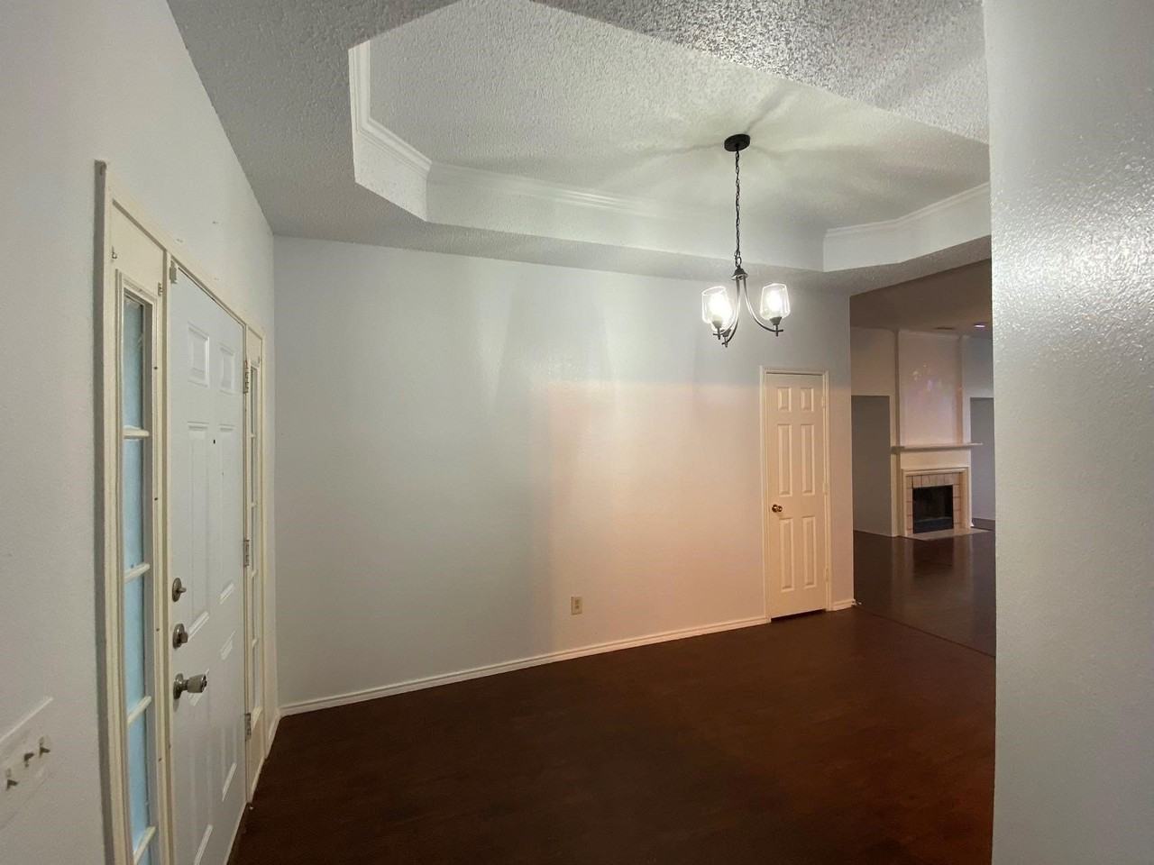2801 Clearmeadow Dr - Photo 2 of 12