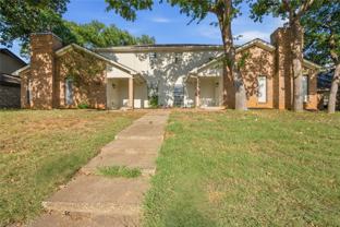 1620 Brown Trl - Photo 1 of 1