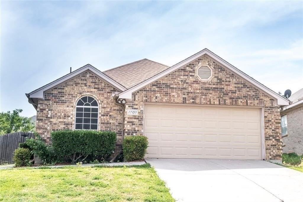 1705 Vista Verde Cir
