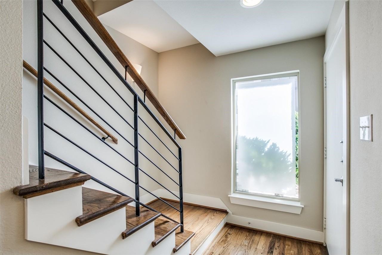 2325 Stutz Dr #41 - Photo 4 of 25