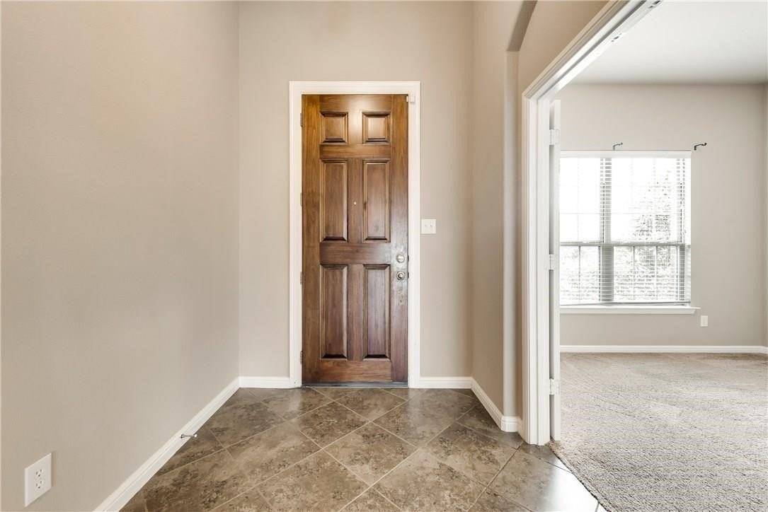 573 Louder Way - Photo 3 of 34