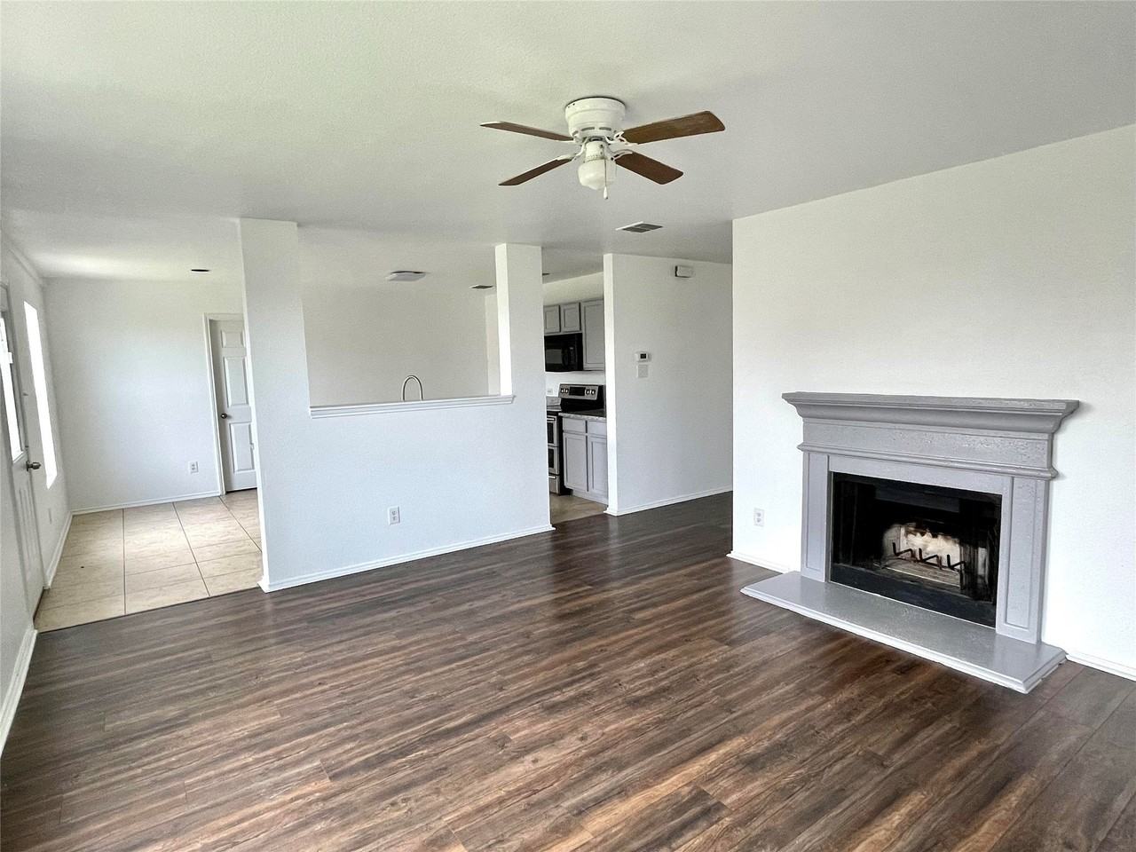 12413 Arbor Lake Rd - Photo 4 of 17