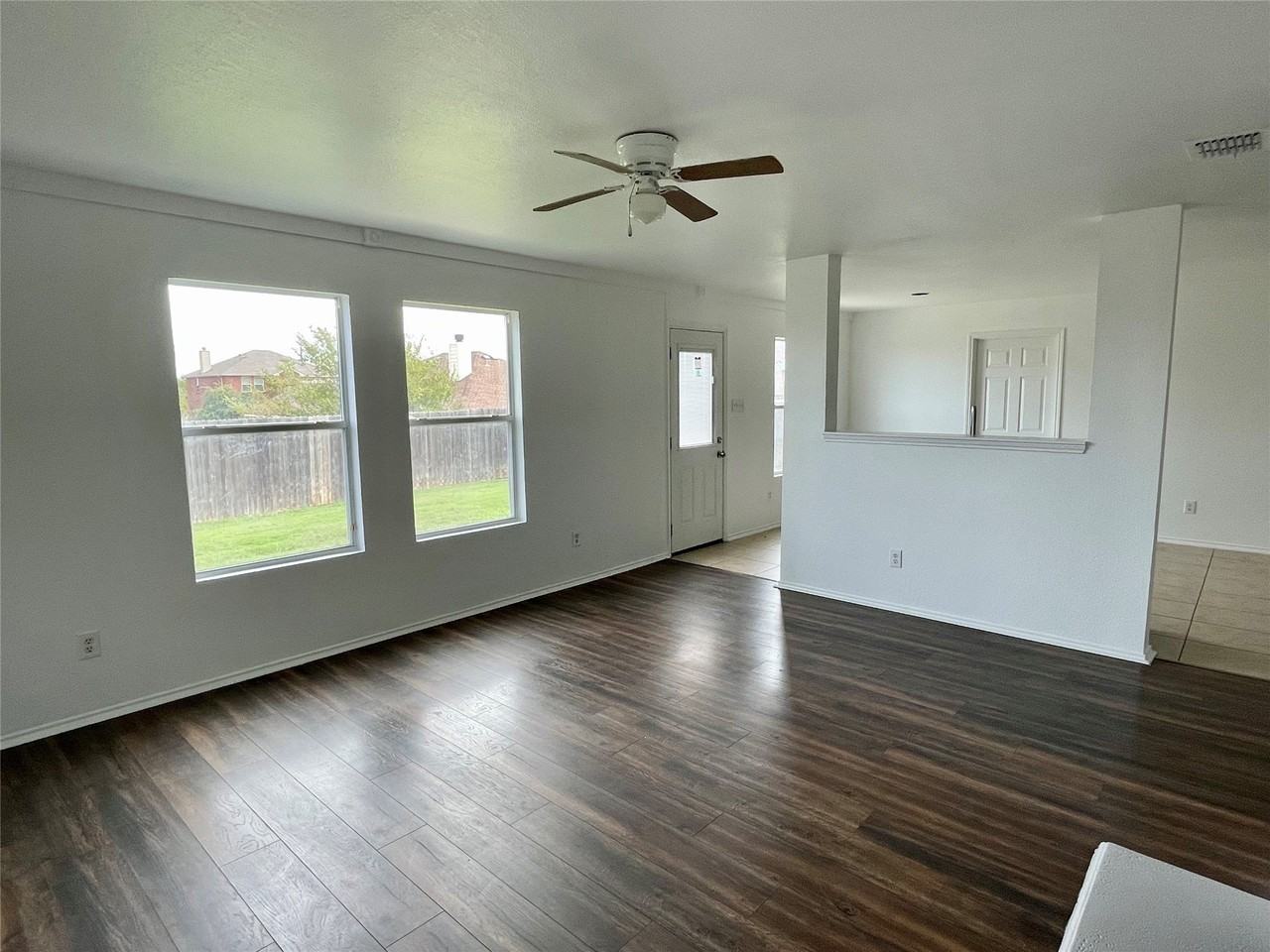 12413 Arbor Lake Rd - Photo 5 of 17