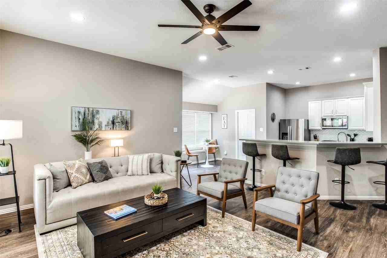 5848 Palomino Dr - Photo 2 of 24