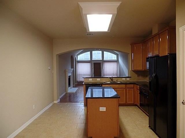 7112 Jessup Ct - Photo 3 of 11