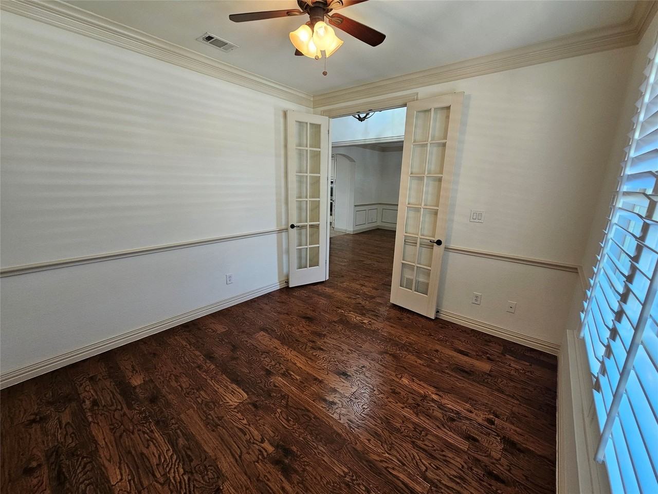 12340 Payne St - Photo 6 of 40