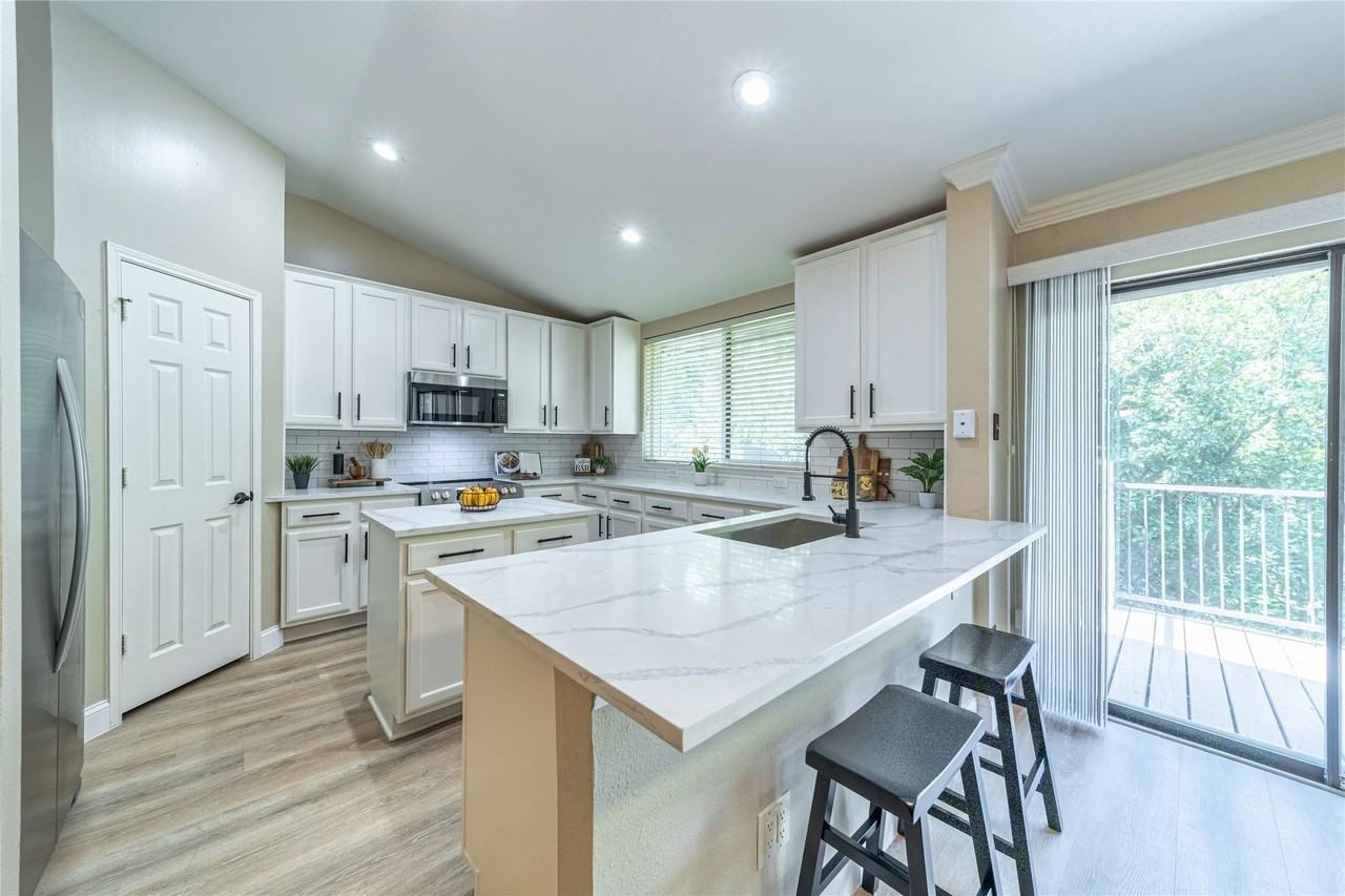 2036 Signal Ridge Pl - Photo 7 of 28