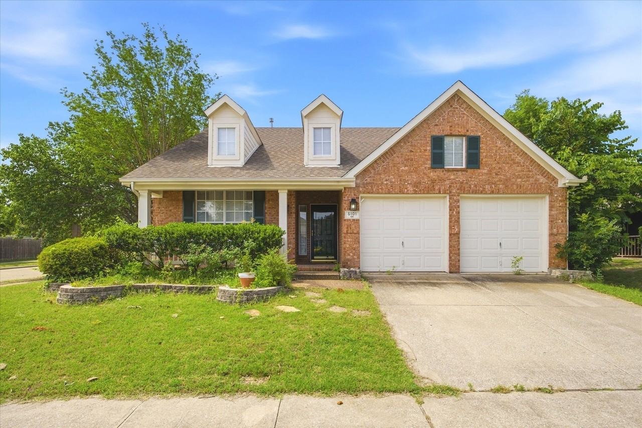 5101 Stonecrest Dr