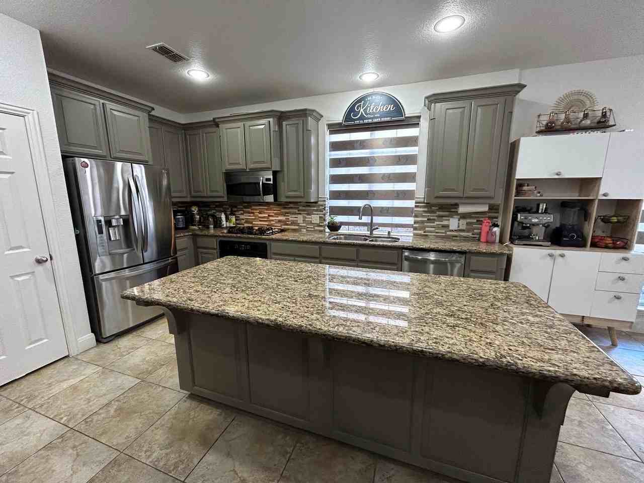 6039 Stanton Pl - Photo 5 of 37
