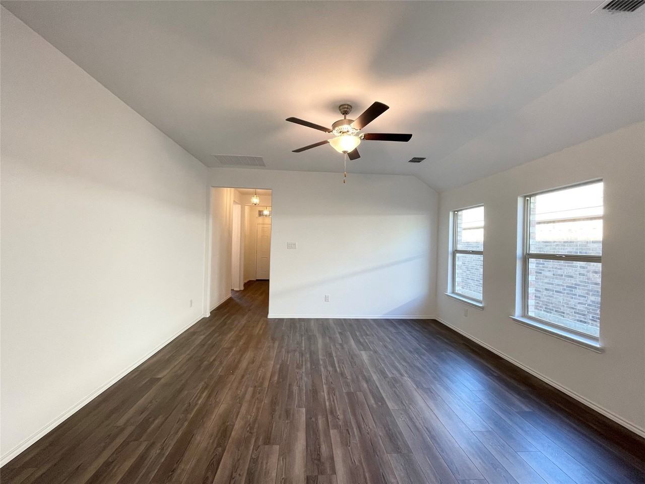 2372 Pyrite Dr - Photo 3 of 19