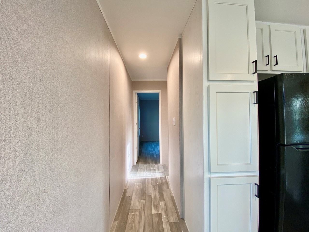 903 Sw 24th St - Photo 6 of 20