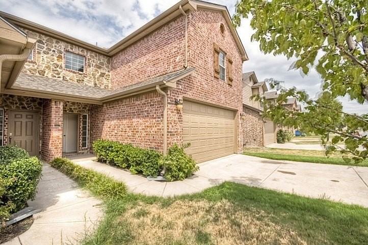 127 Castleridge Dr #B - Photo 2 of 15