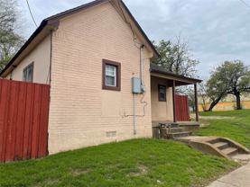 1208 E 8th St - Photo 1 of 1