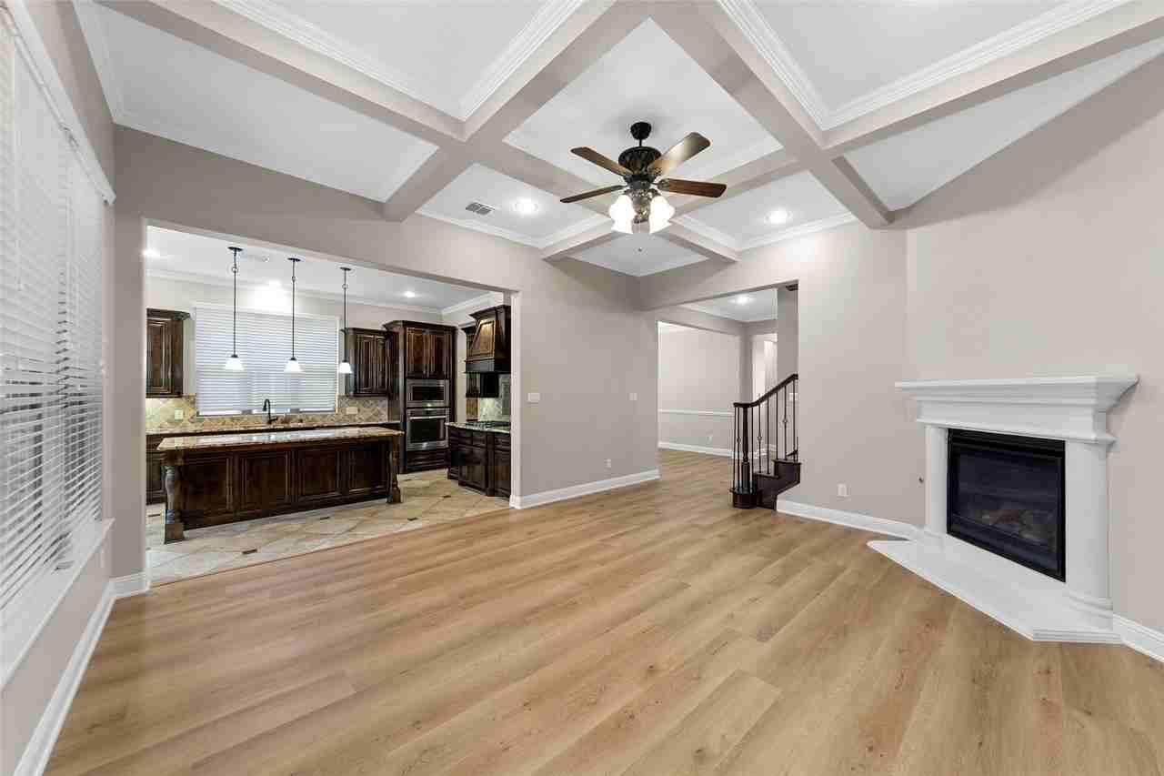 1213 Lewiston Dr - Photo 7 of 24
