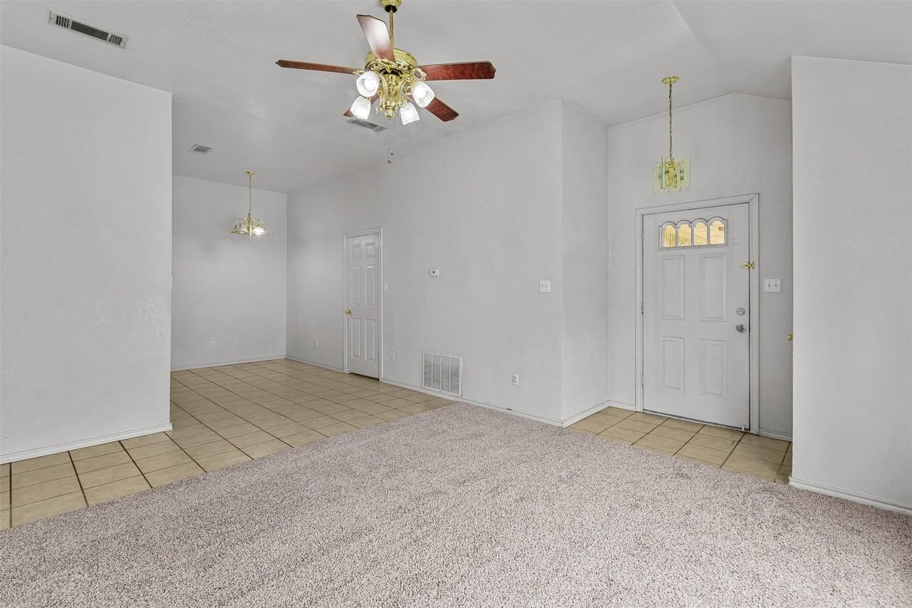 210 Joshua Blvd #210 - Photo 3 of 22