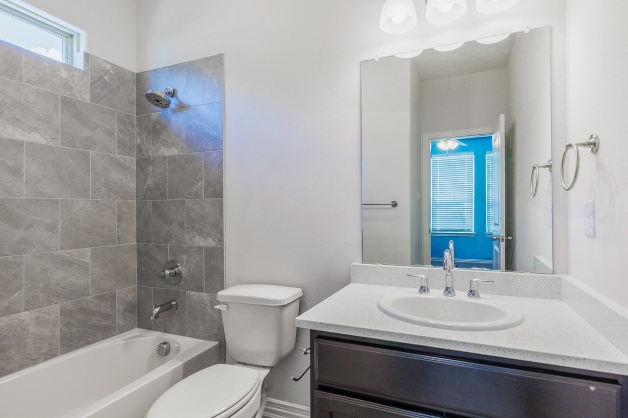 336 Emerald Creek Dr - Photo 6 of 31