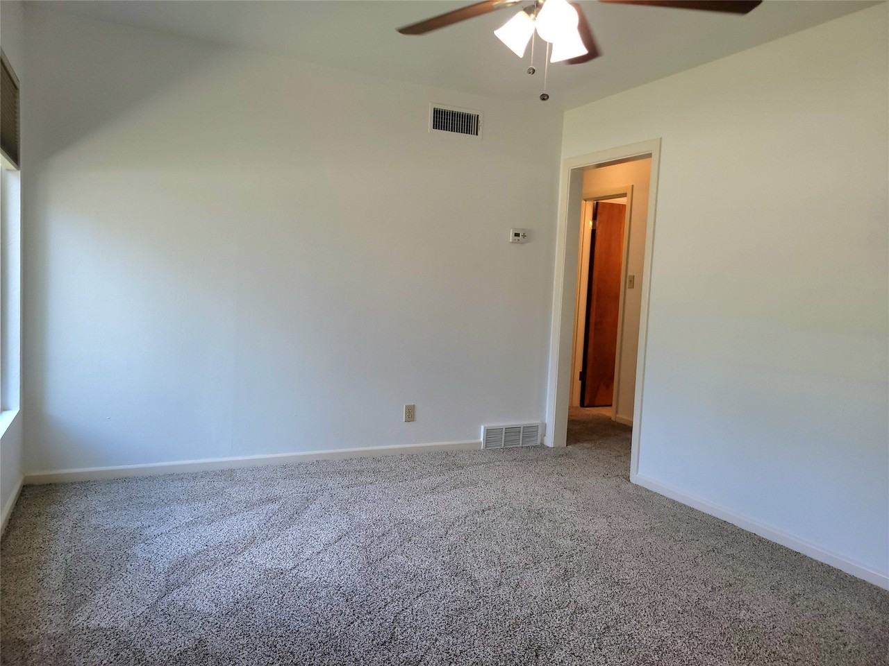 503 W Nash St - Photo 4 of 25