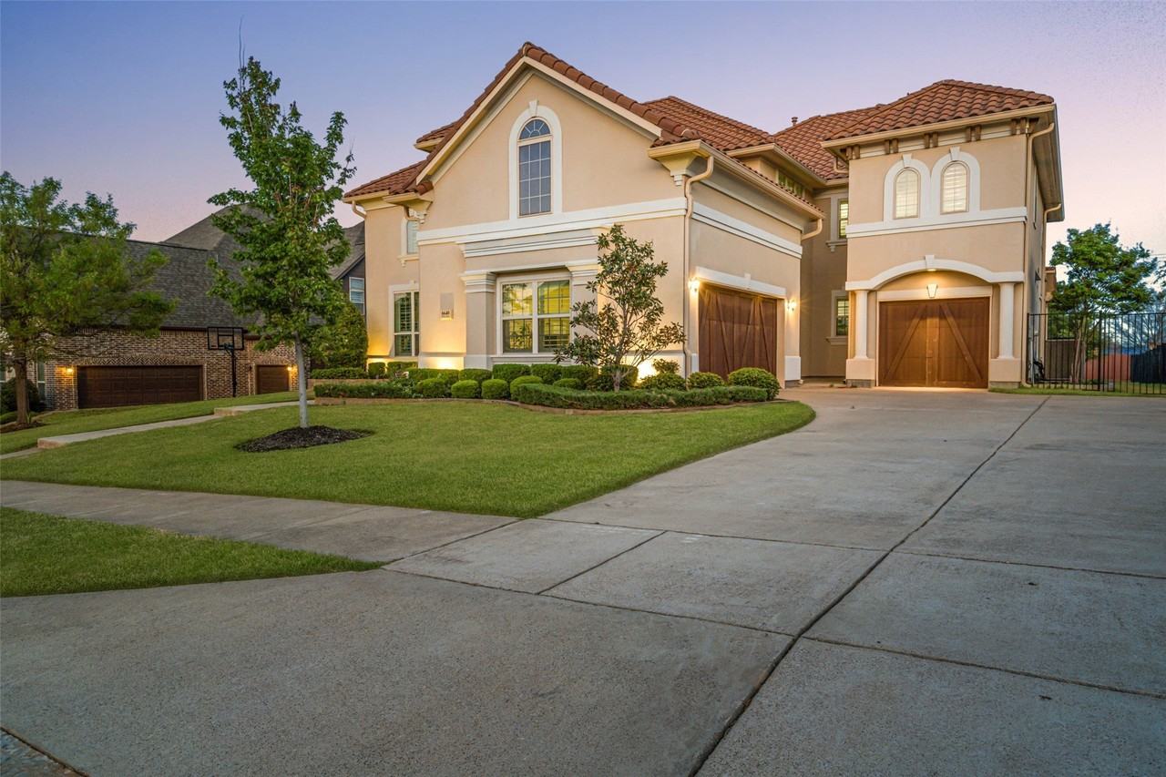 6640 Palermo Trl - Photo 2 of 40