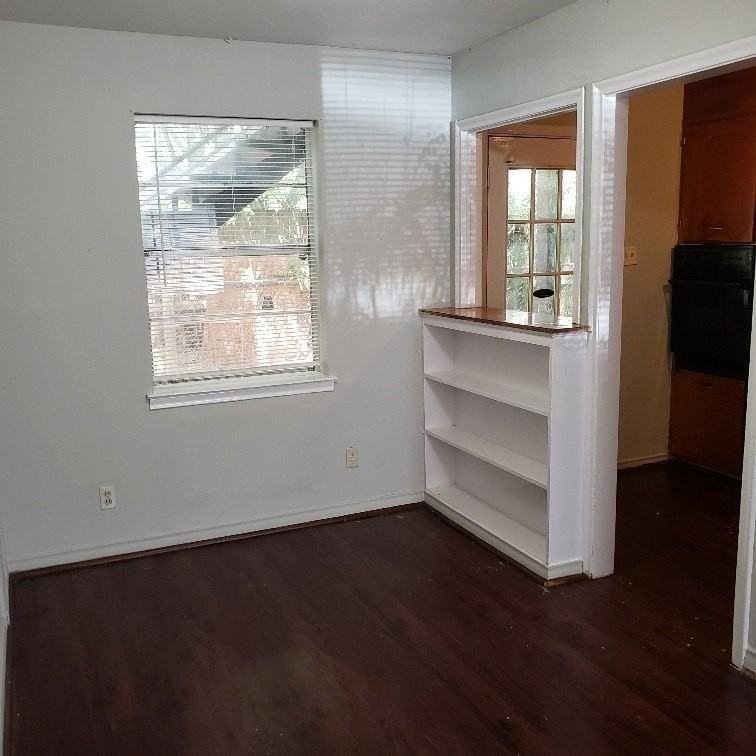 400 Oak Dr #2A - Photo 4 of 10