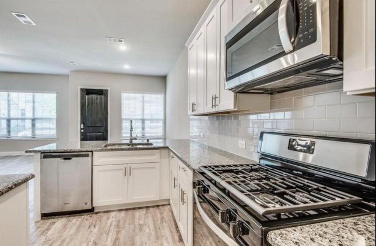 2220 Epitome Ave - Photo 6 of 11