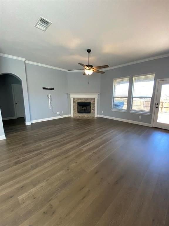 1554 Tyler St - Photo 3 of 15